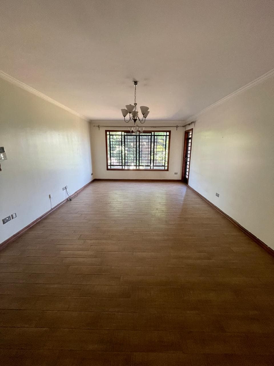 16 Second Apartments